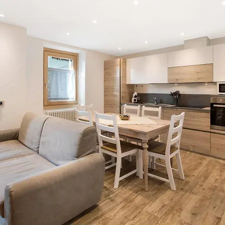Casa Cecilia Tra Bormio E Livigno Appartamento