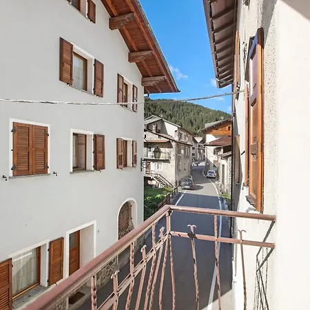 Casa Cecilia Tra Bormio E Livigno Appartamento Isolaccia